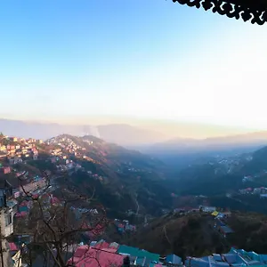 Broadway Grand *** Shimla